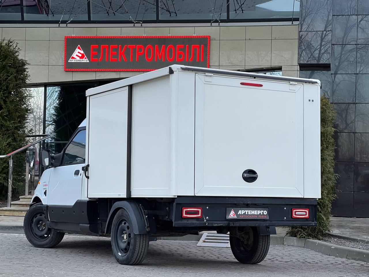 elektromobil-streetscooter-work-artenergomotor-4